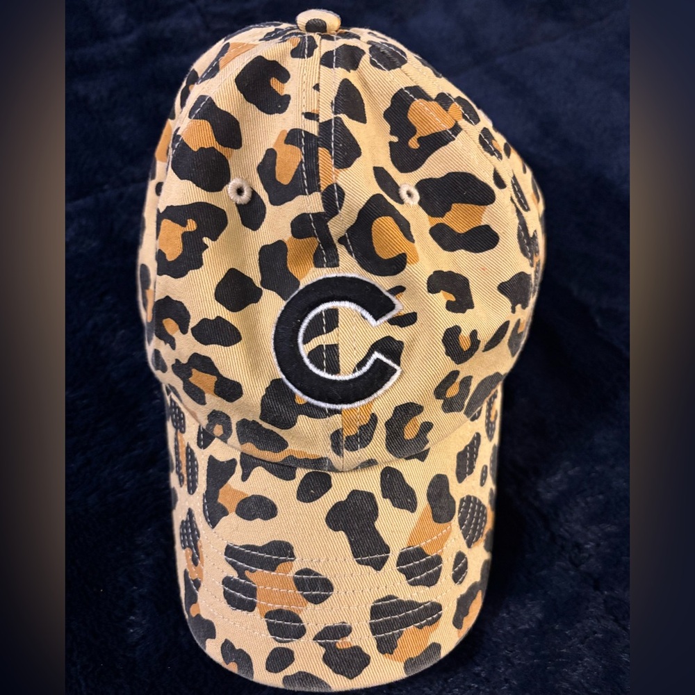 '47 Women’s Chicago Cubs Leopard Print Cap with Black Lettering